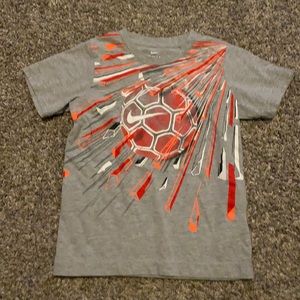 Kids size 7 Nike t-shirt
